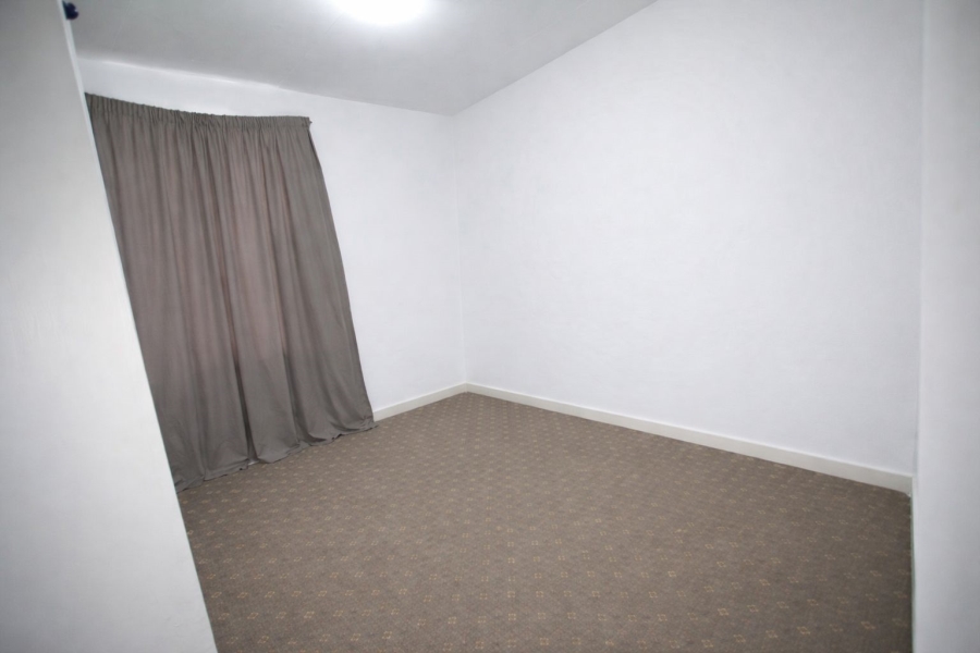 2 Bedroom Property for Sale in Parklands Western Cape